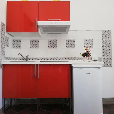 Marina Apartment *